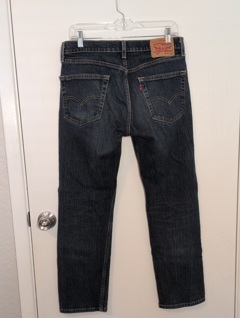 Levi's Men's 505 Dark Wash Straight Jeans - Subtle Fading Size 30/30